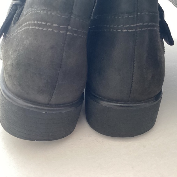 Clarks side zip low block heel leather moto style black boots with buckles 7 Med - Picture 9 of 16